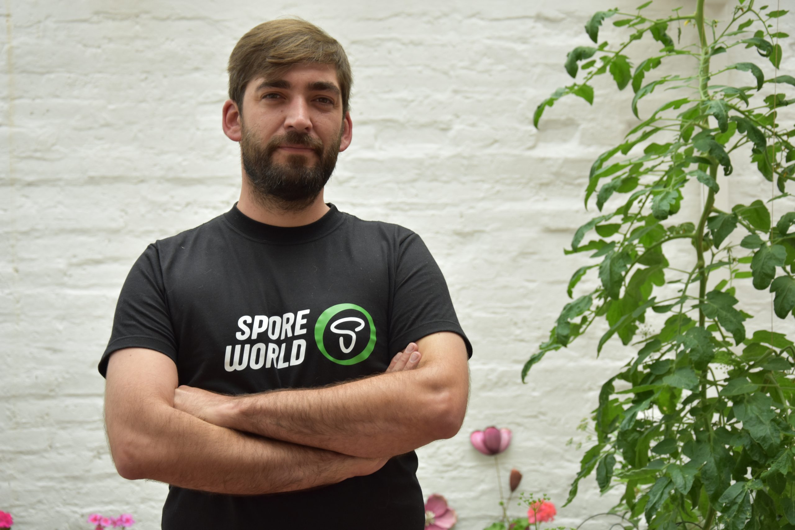 Consigue tu camiseta de Spore World